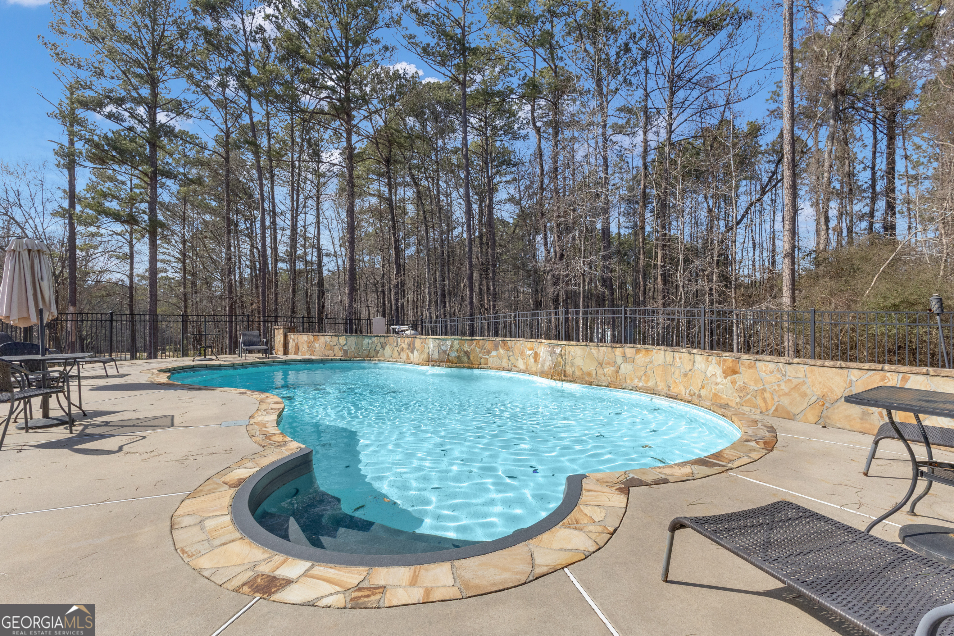 115 Winding Way Fayetteville GA 30214