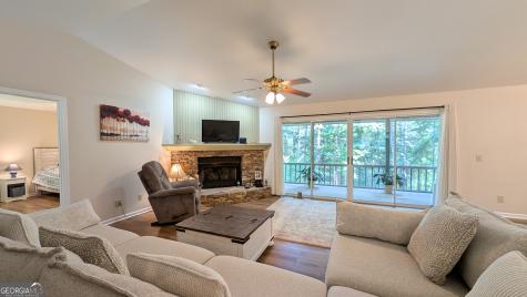5302 Summer Wood Lane Young Harris GA 30582
