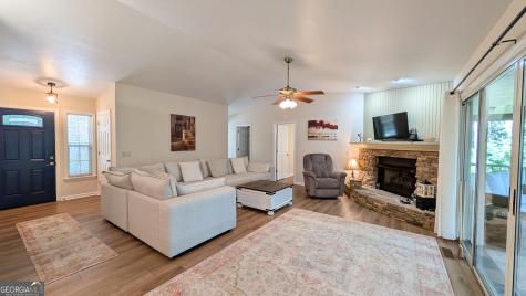 5302 Summer Wood Lane Young Harris GA 30582