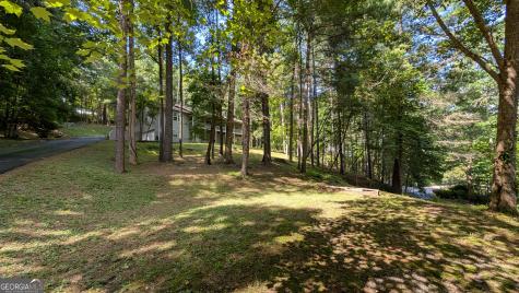 5302 Summer Wood Lane Young Harris GA 30582