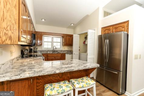 5302 Summer Wood Lane Young Harris GA 30582