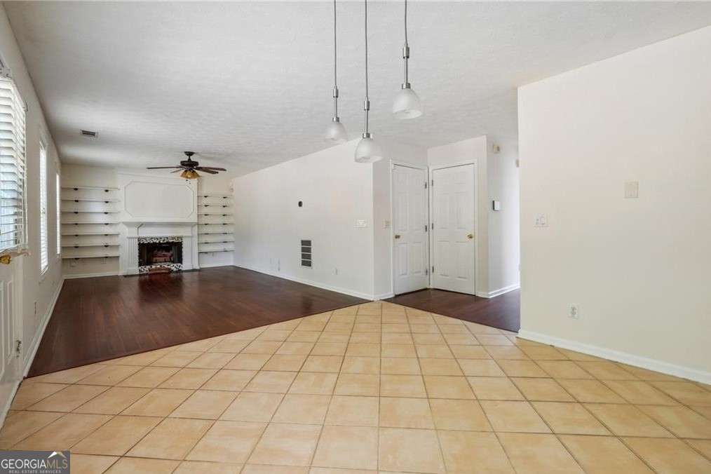 4255 Old House Drive Conley GA 30288