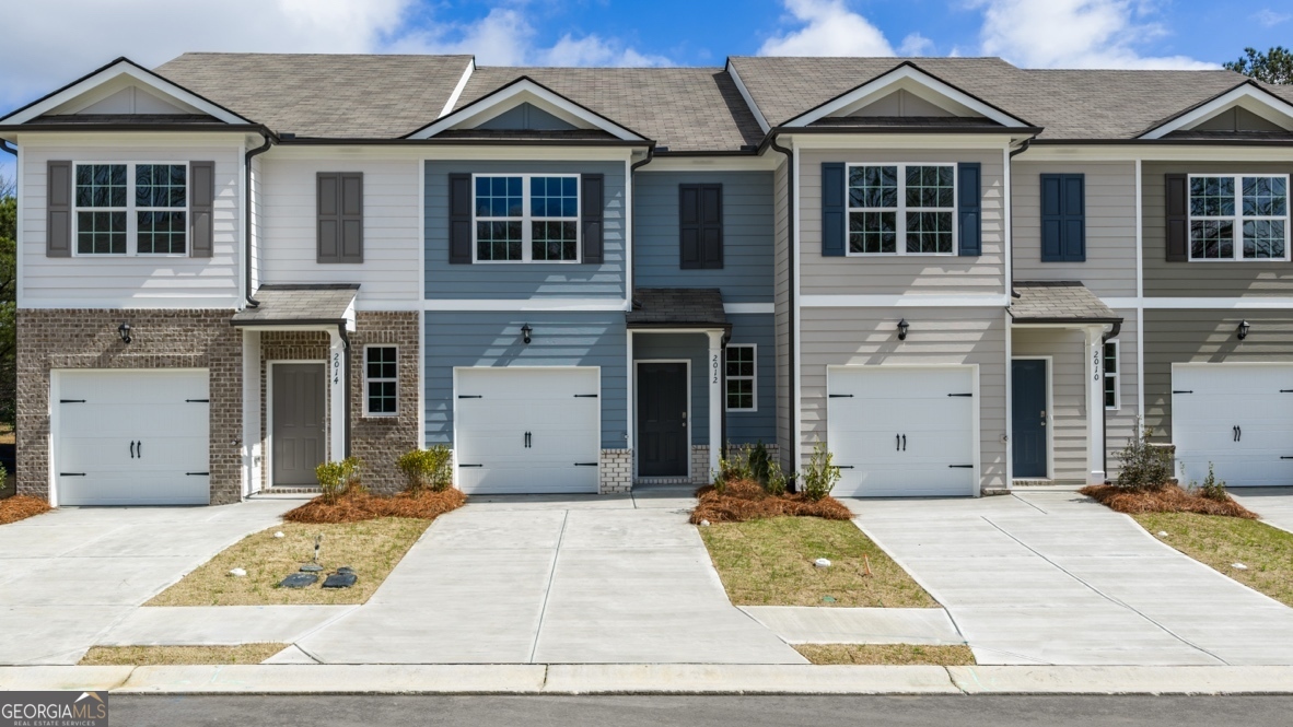 2012 Roseleigh Drive Douglasville GA 30134