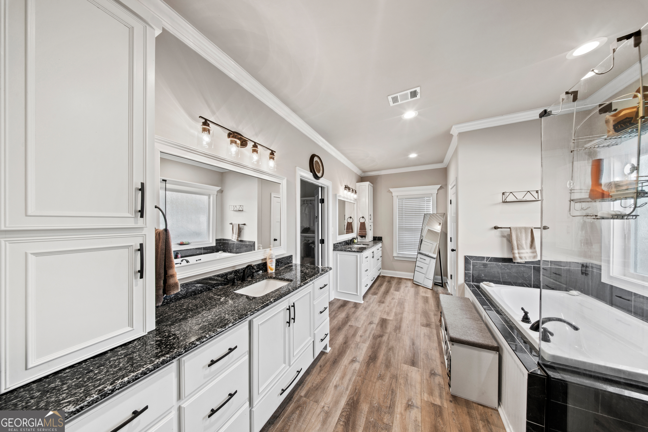 11 Walton Way Drive Nashville GA 31639