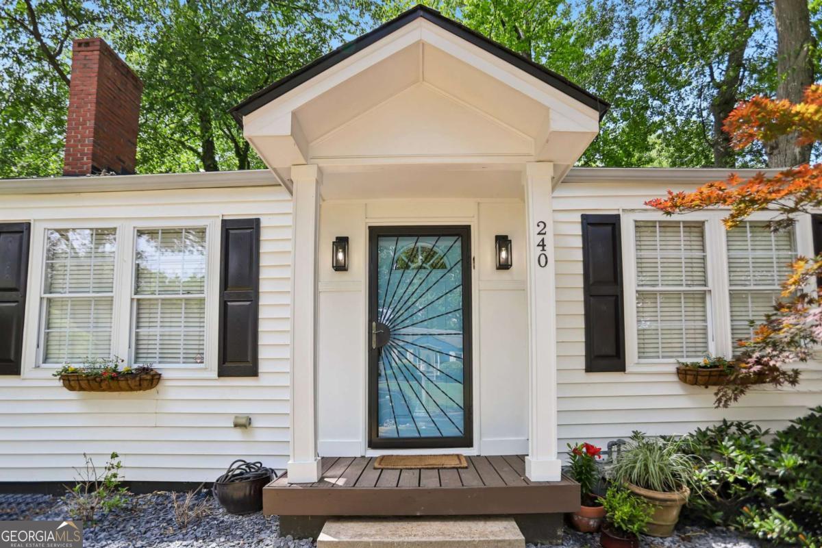 240 Sisson Avenue NE Atlanta GA 30317