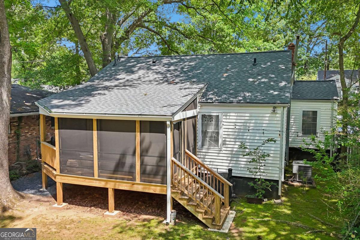 240 Sisson Avenue NE Atlanta GA 30317