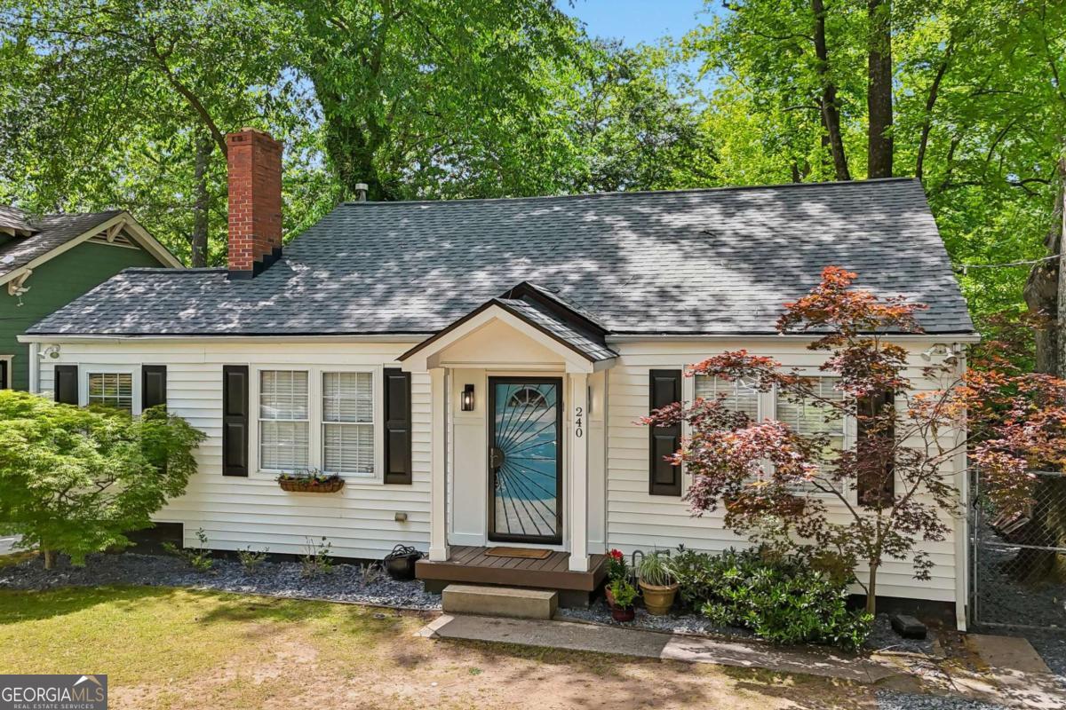 240 Sisson Avenue NE Atlanta GA 30317