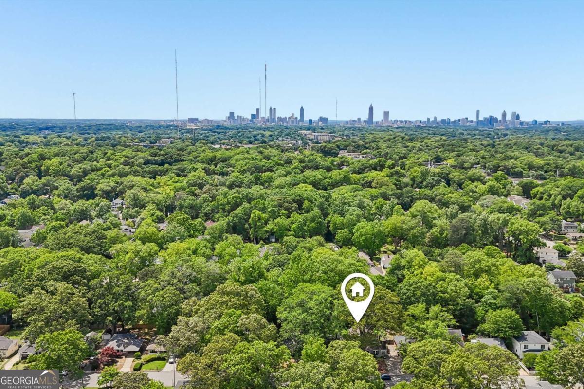 240 Sisson Avenue NE Atlanta GA 30317