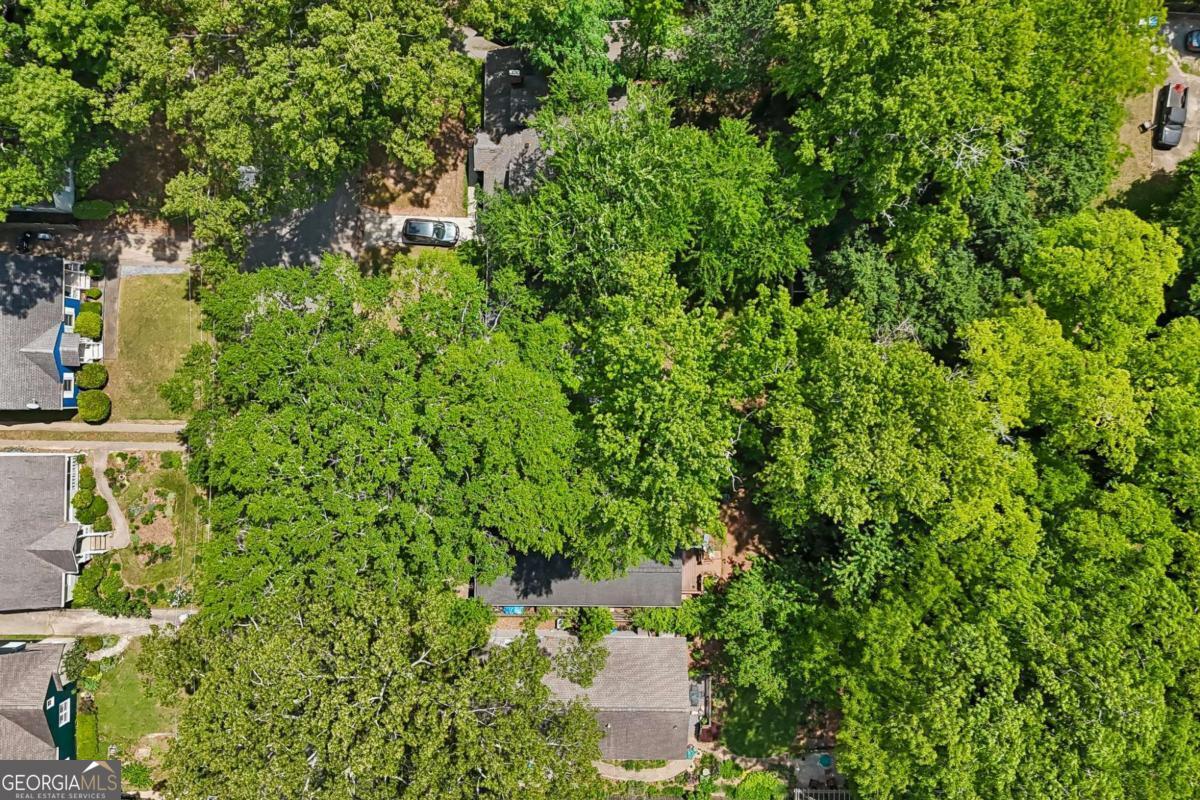 240 Sisson Avenue NE Atlanta GA 30317