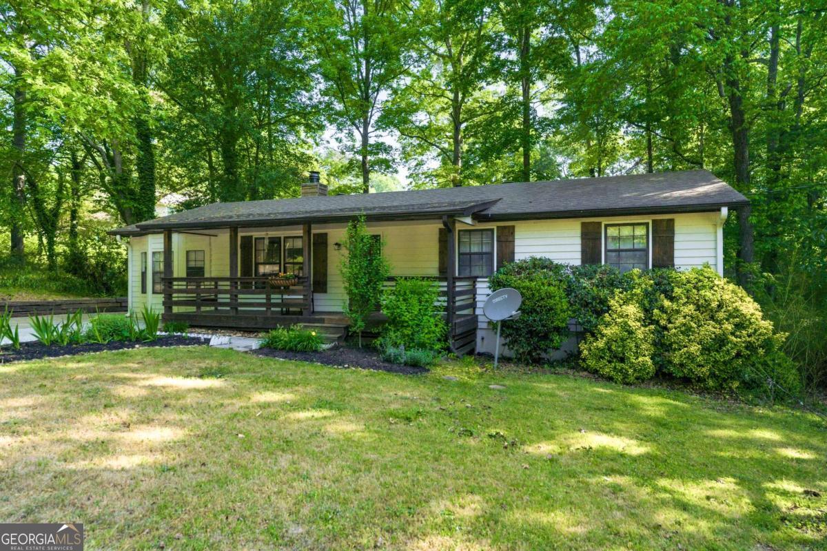 1747 Country Park Way Lawrenceville GA 30043