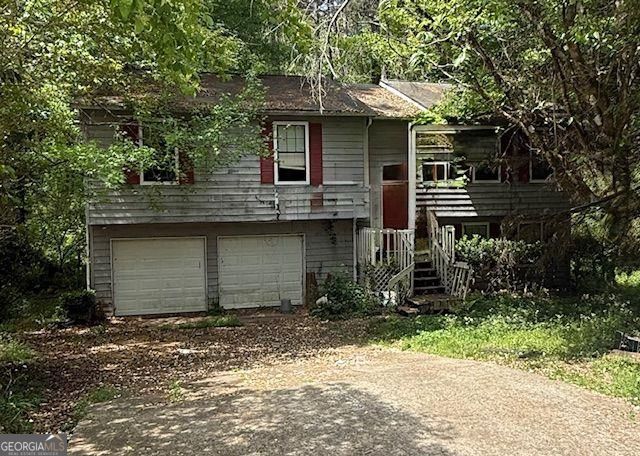5055 S Woodbridge Trail Stone Mountain GA 30088