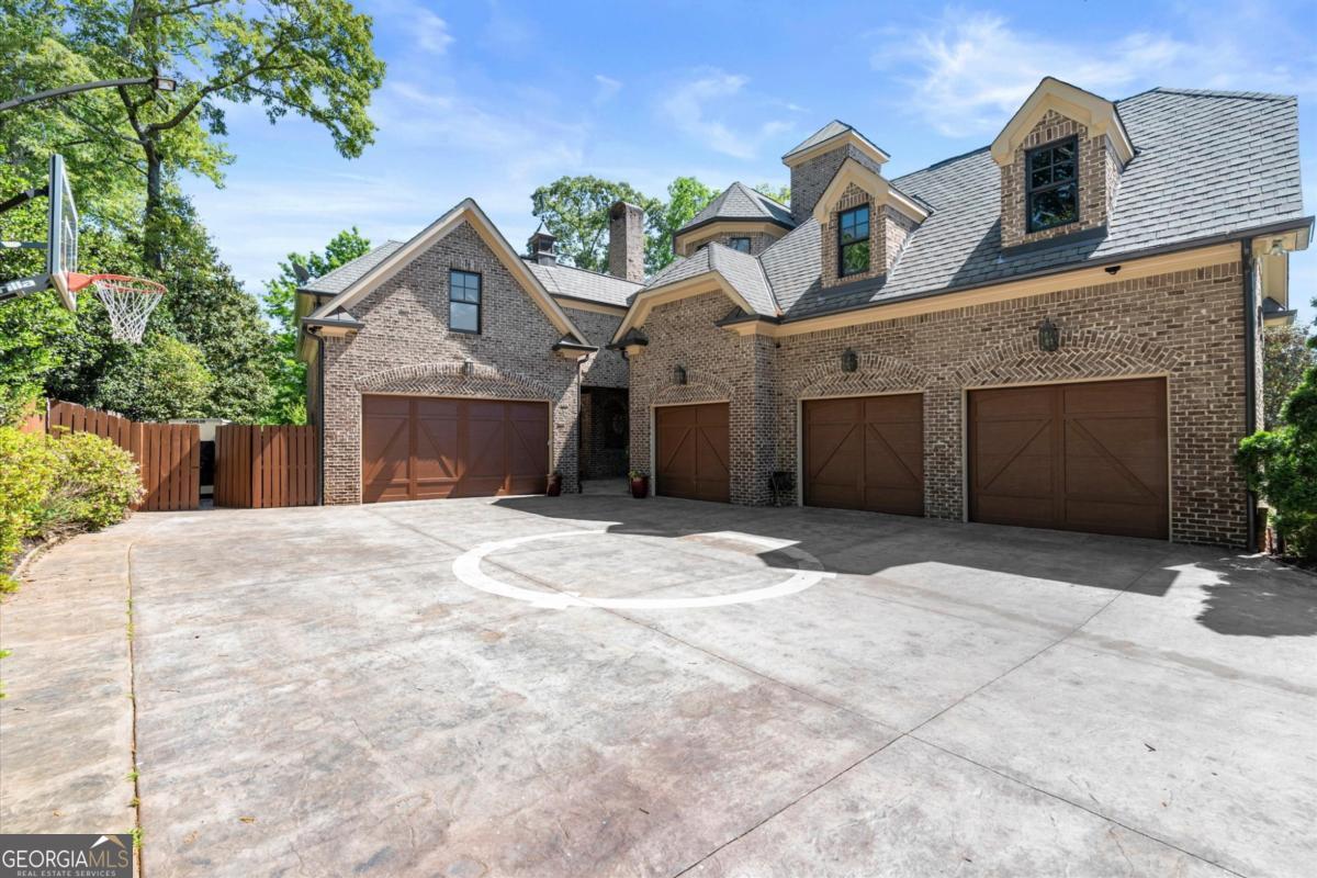 271 Pine Valley Drive SE Marietta GA 30067