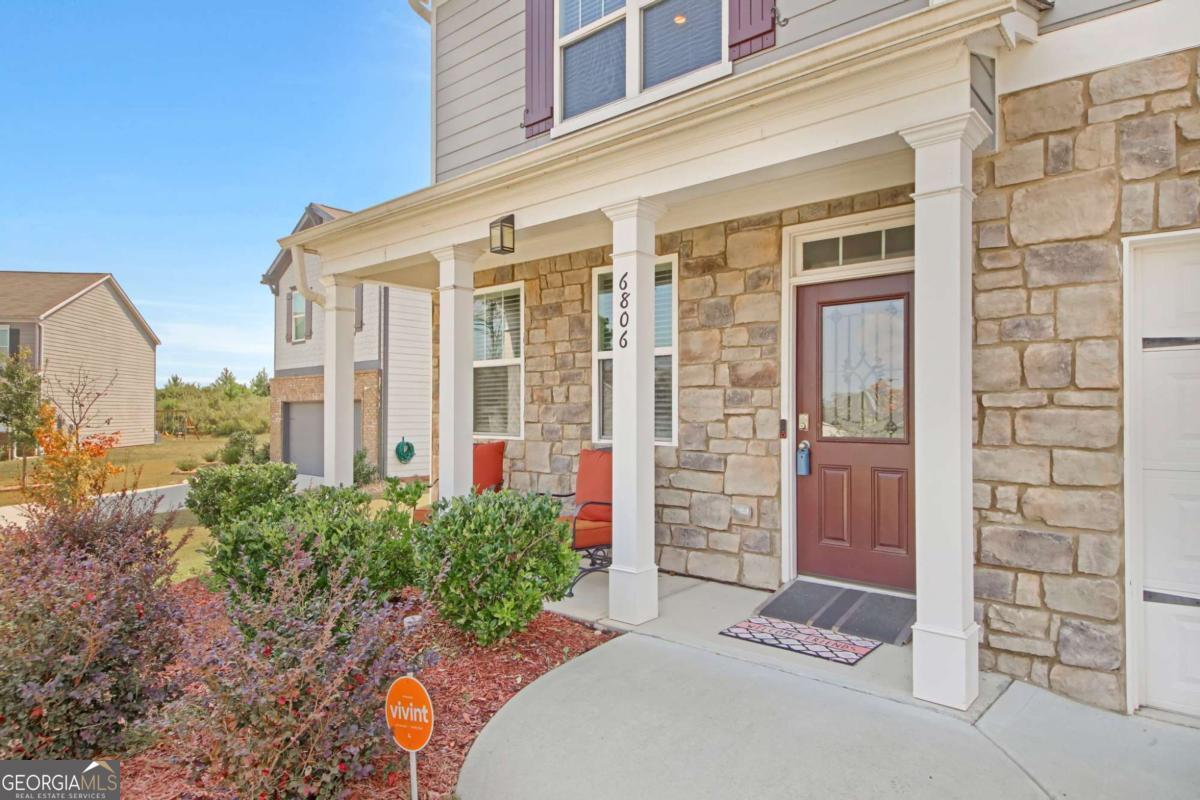 6806 Creekgate Way Douglasville GA 30134