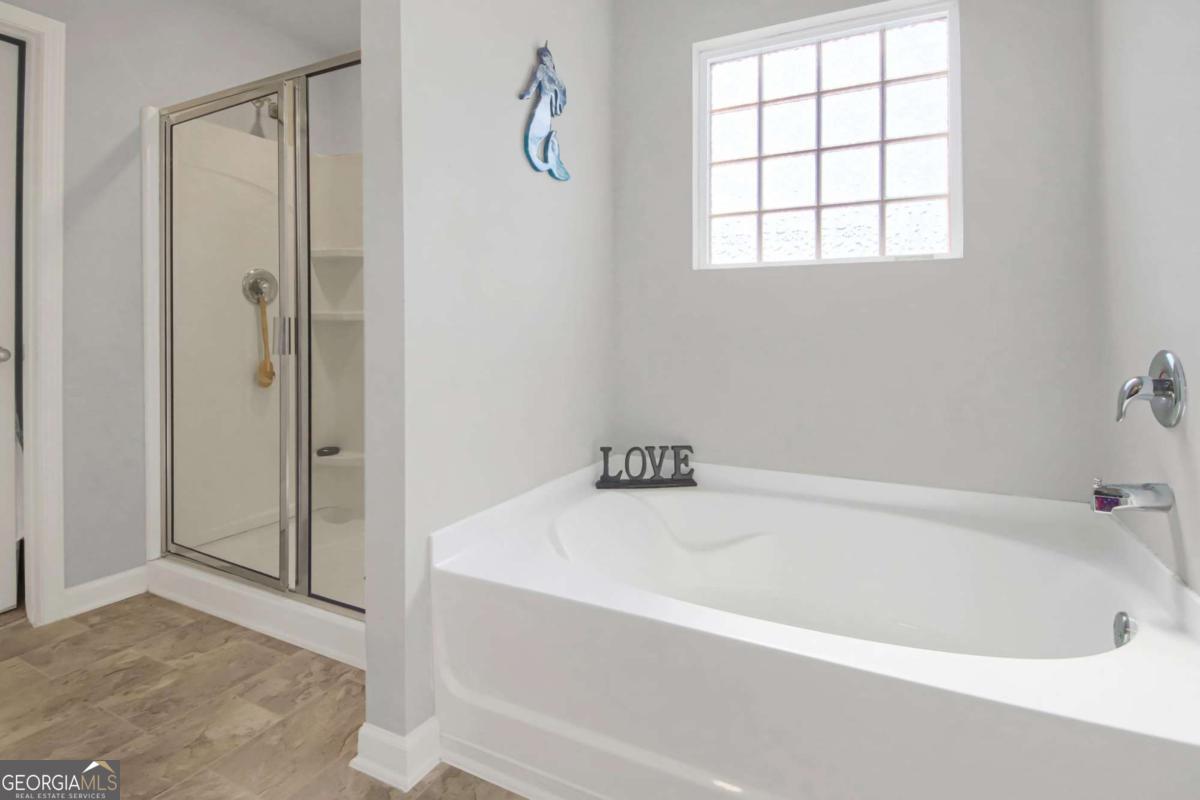6806 Creekgate Way Douglasville GA 30134