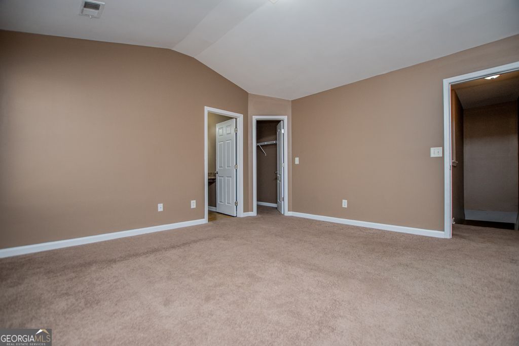 2258 Bigwood Trail Atlanta GA 30349