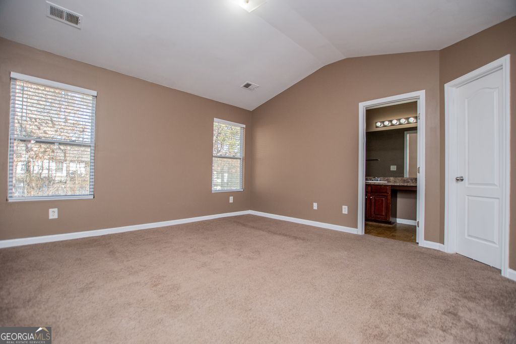 2258 Bigwood Trail Atlanta GA 30349