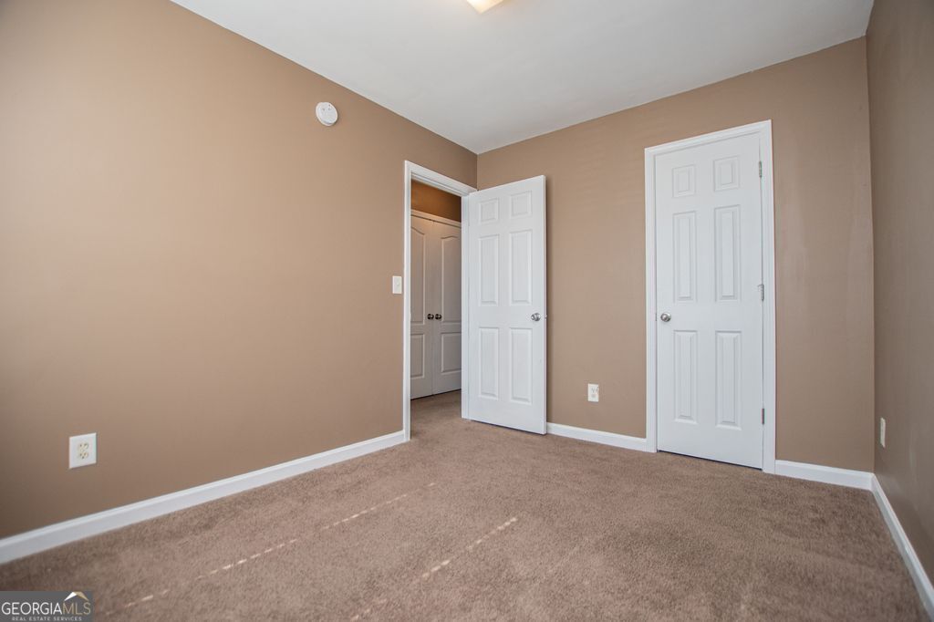 2258 Bigwood Trail Atlanta GA 30349