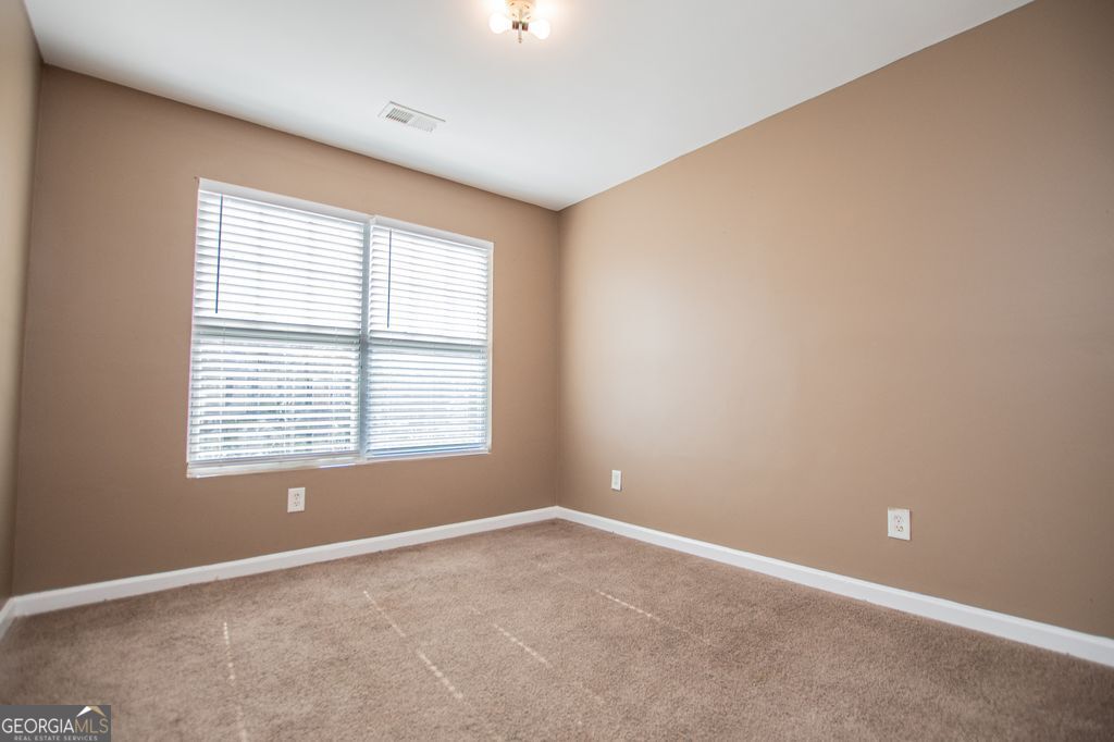 2258 Bigwood Trail Atlanta GA 30349