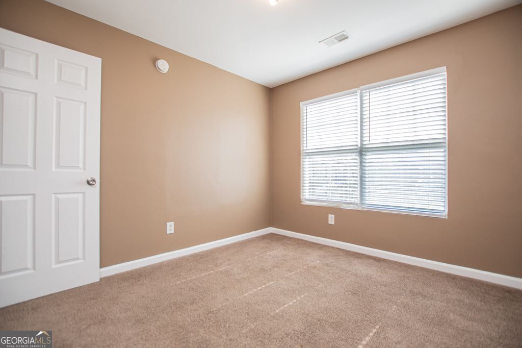 2258 Bigwood Trail Atlanta GA 30349