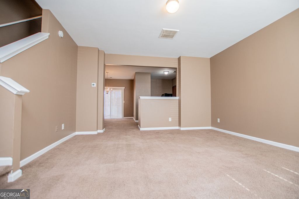 2258 Bigwood Trail Atlanta GA 30349