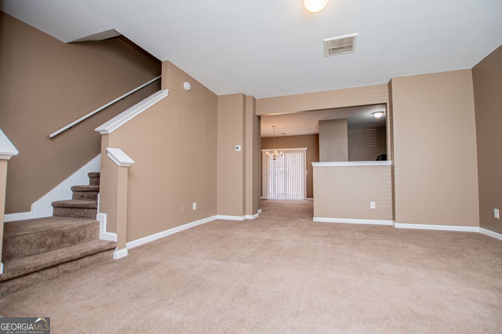 2258 Bigwood Trail Atlanta GA 30349