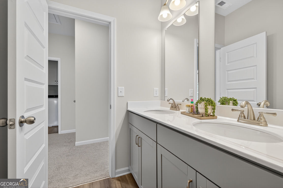 107 Roy Drive Calhoun GA 30701