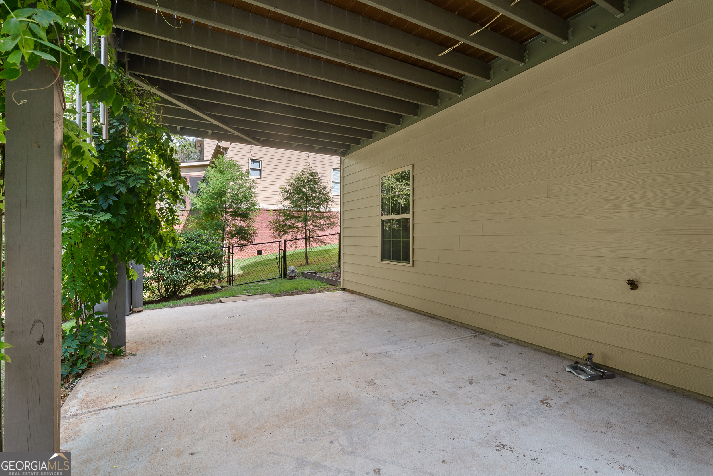 1050 Silver Thorne Drive Loganville GA 30052