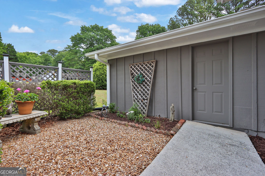 2987 Overwood Lane Snellville GA 30078