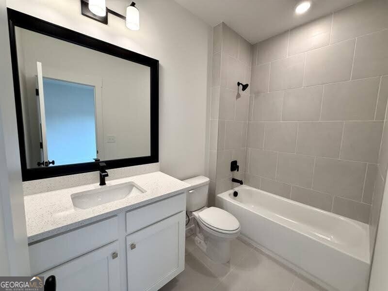 800 Lapis Trail Kennesaw GA 30152