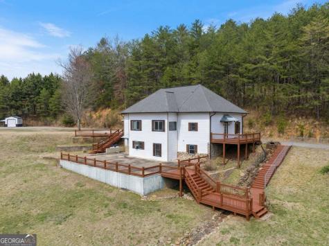 2637 River Road Mineral Bluff GA 30559