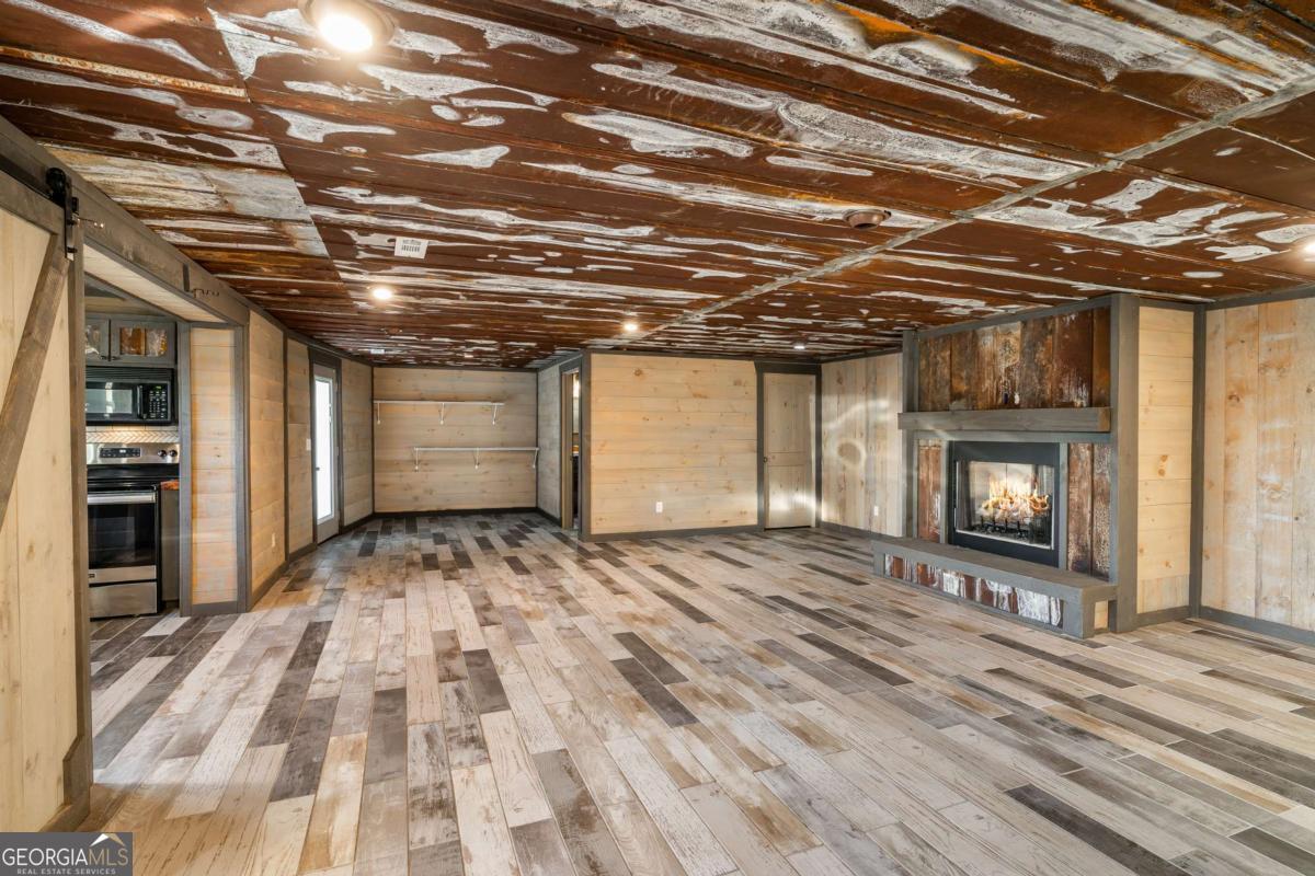 2637 River Road Mineral Bluff GA 30559