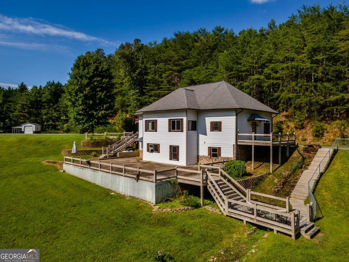 2637 River Road Mineral Bluff GA 30559