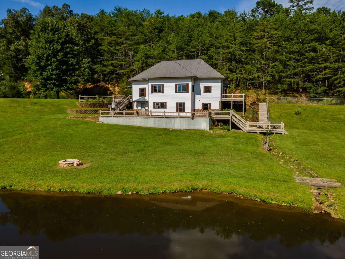 2637 River Road Mineral Bluff GA 30559