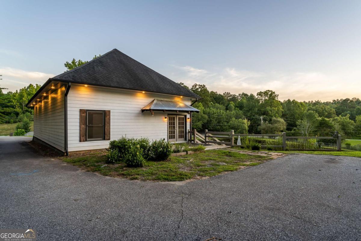 2637 River Road Mineral Bluff GA 30559