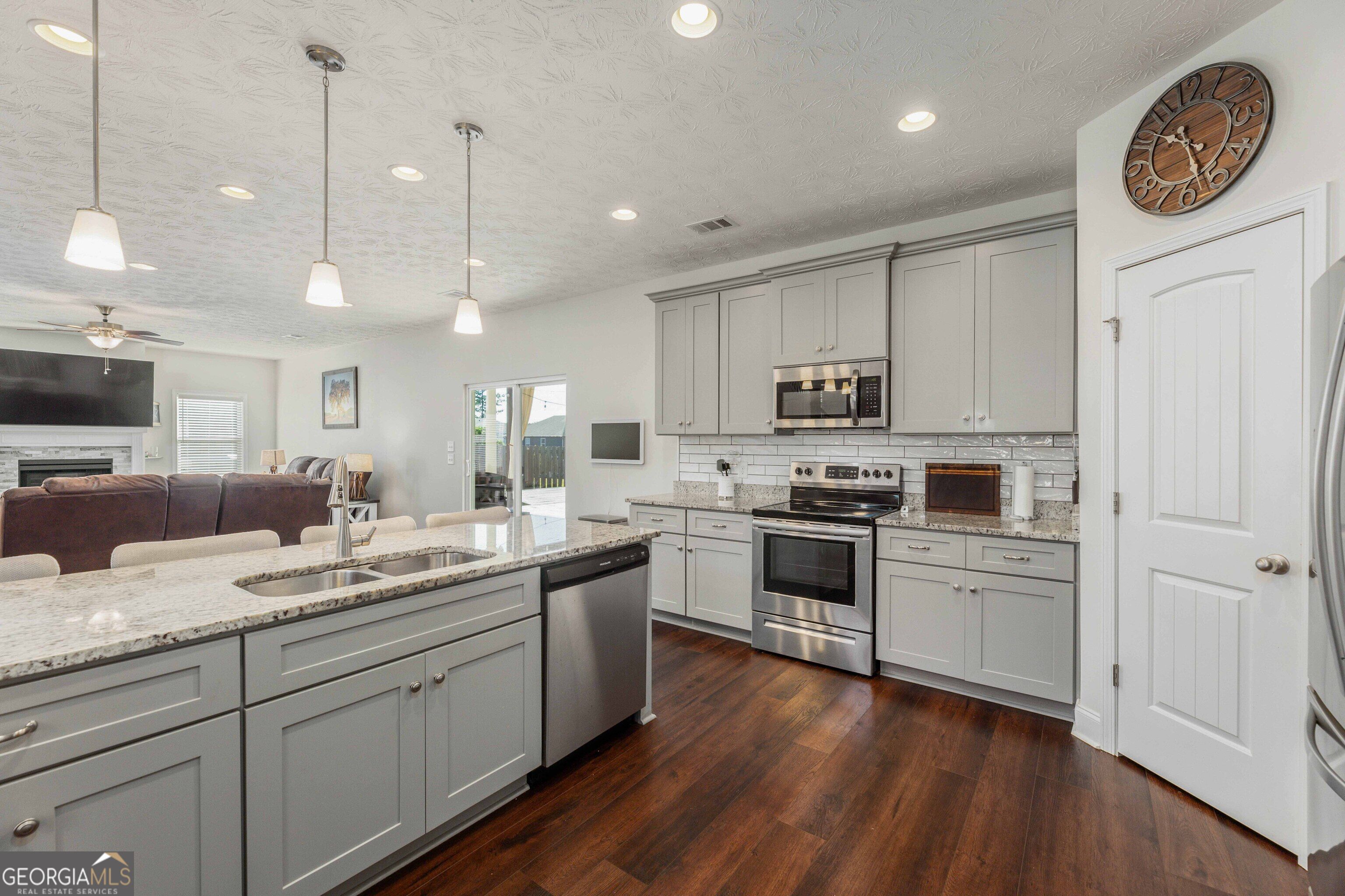 8082 Garrett Pines Drive Midland GA 31820