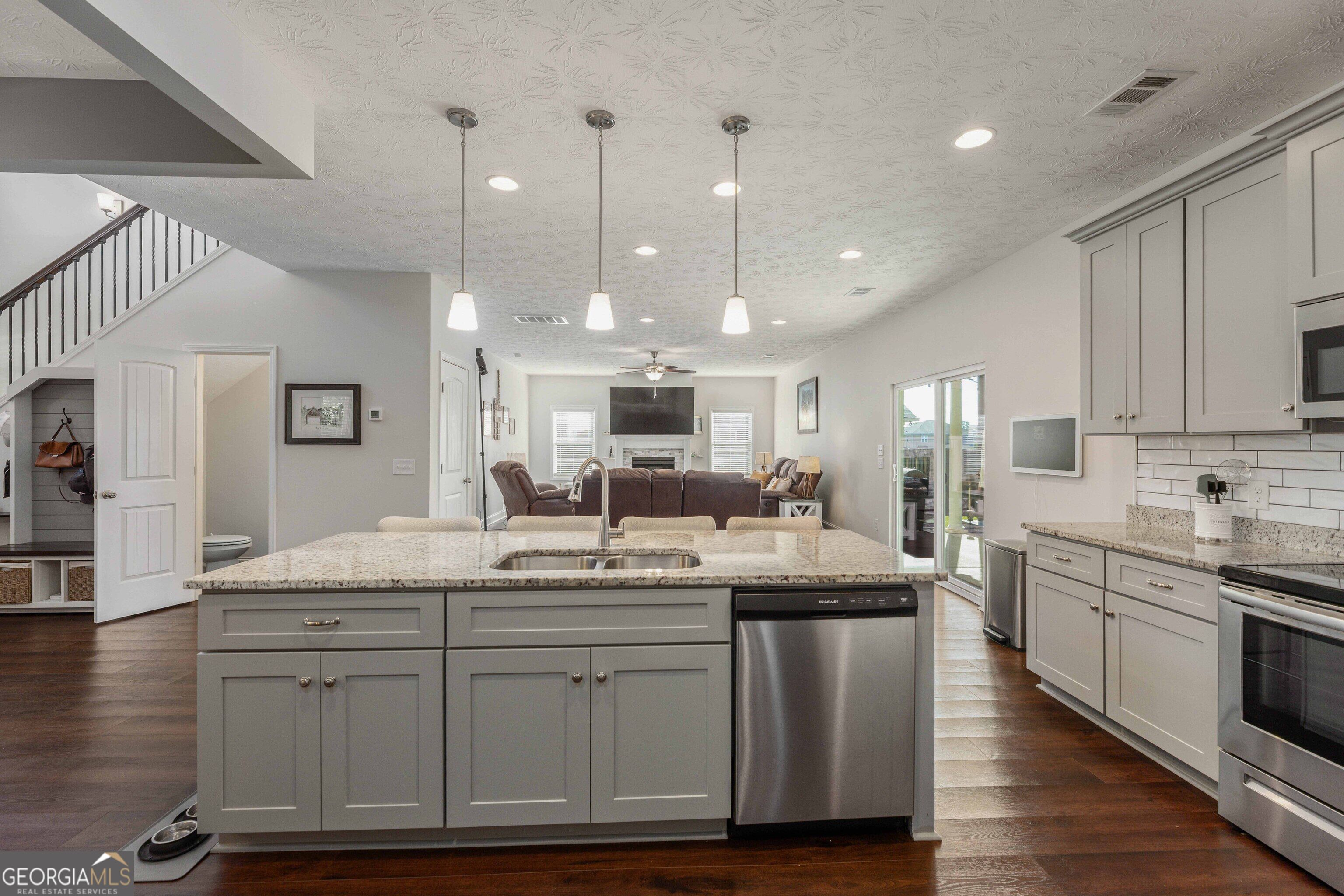 8082 Garrett Pines Drive Midland GA 31820