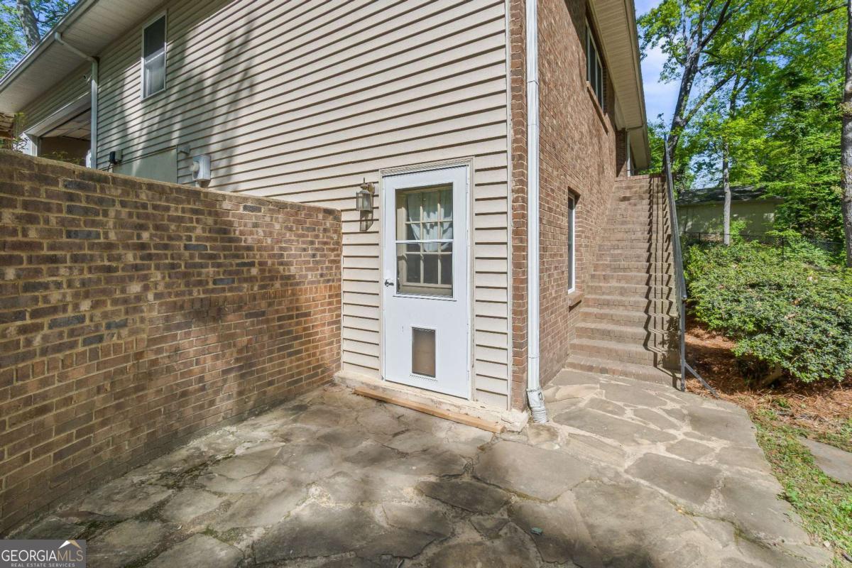 725 Nix Drive Gainesville GA 30501