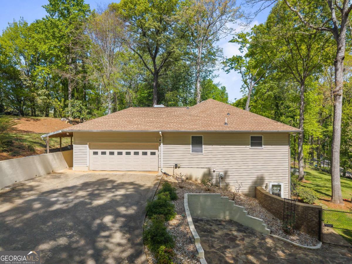 725 Nix Drive Gainesville GA 30501