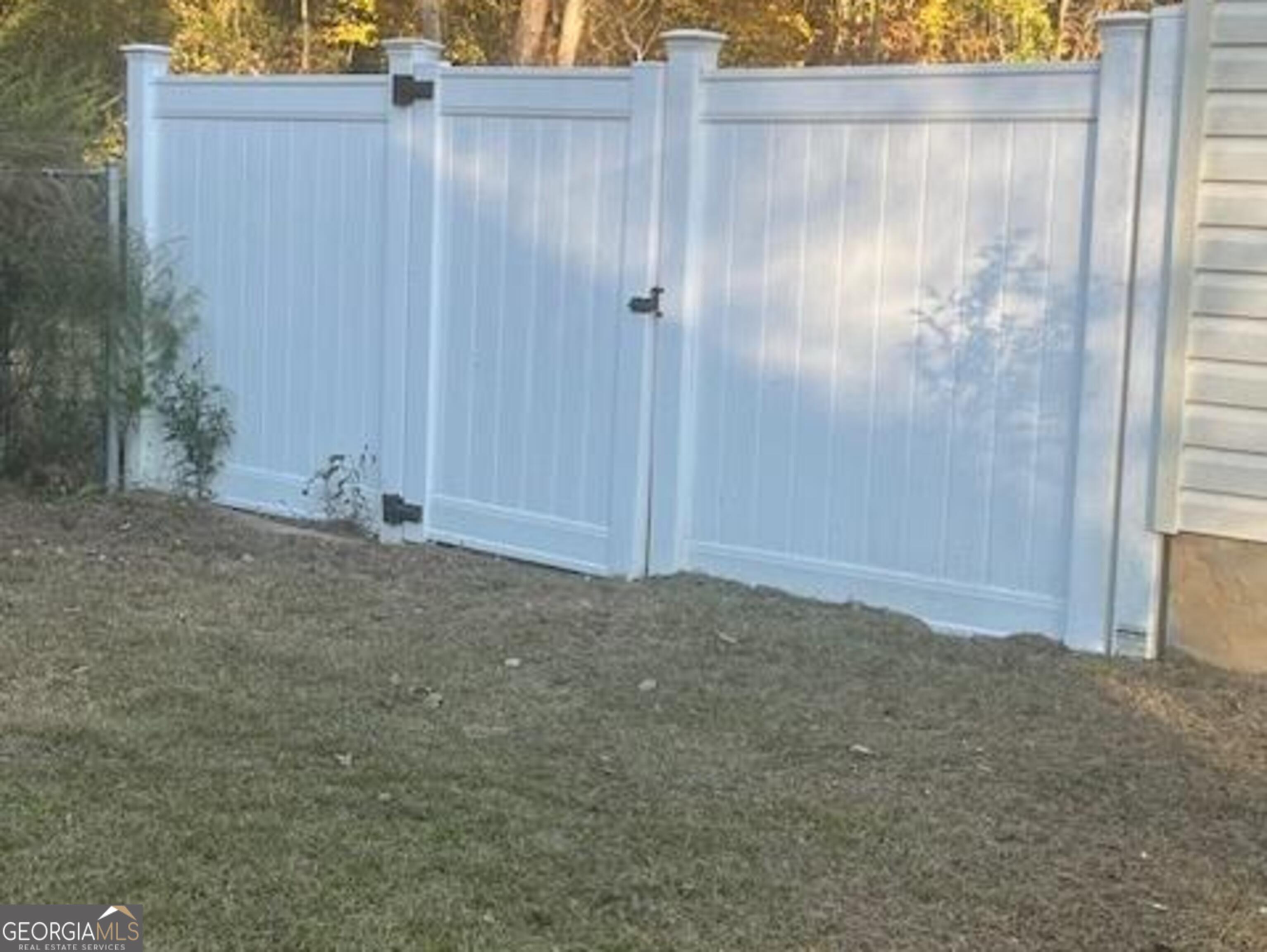 562 Maurice Drive Swainsboro GA 30401