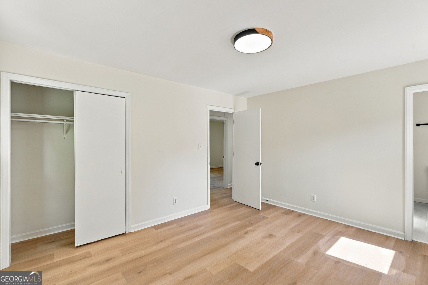 3085 Bobolink Drive Rex GA 30273