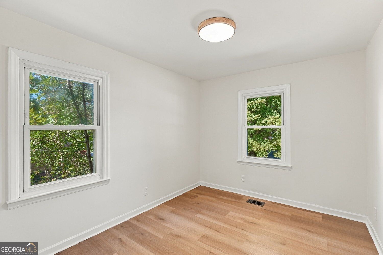 3085 Bobolink Drive Rex GA 30273