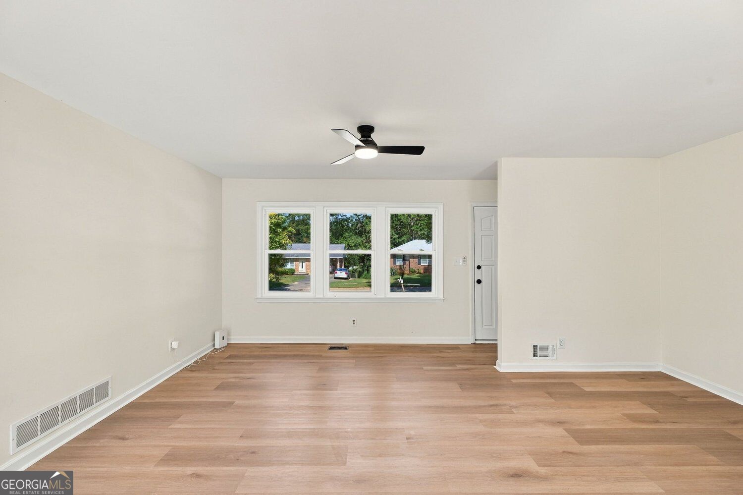 3085 Bobolink Drive Rex GA 30273