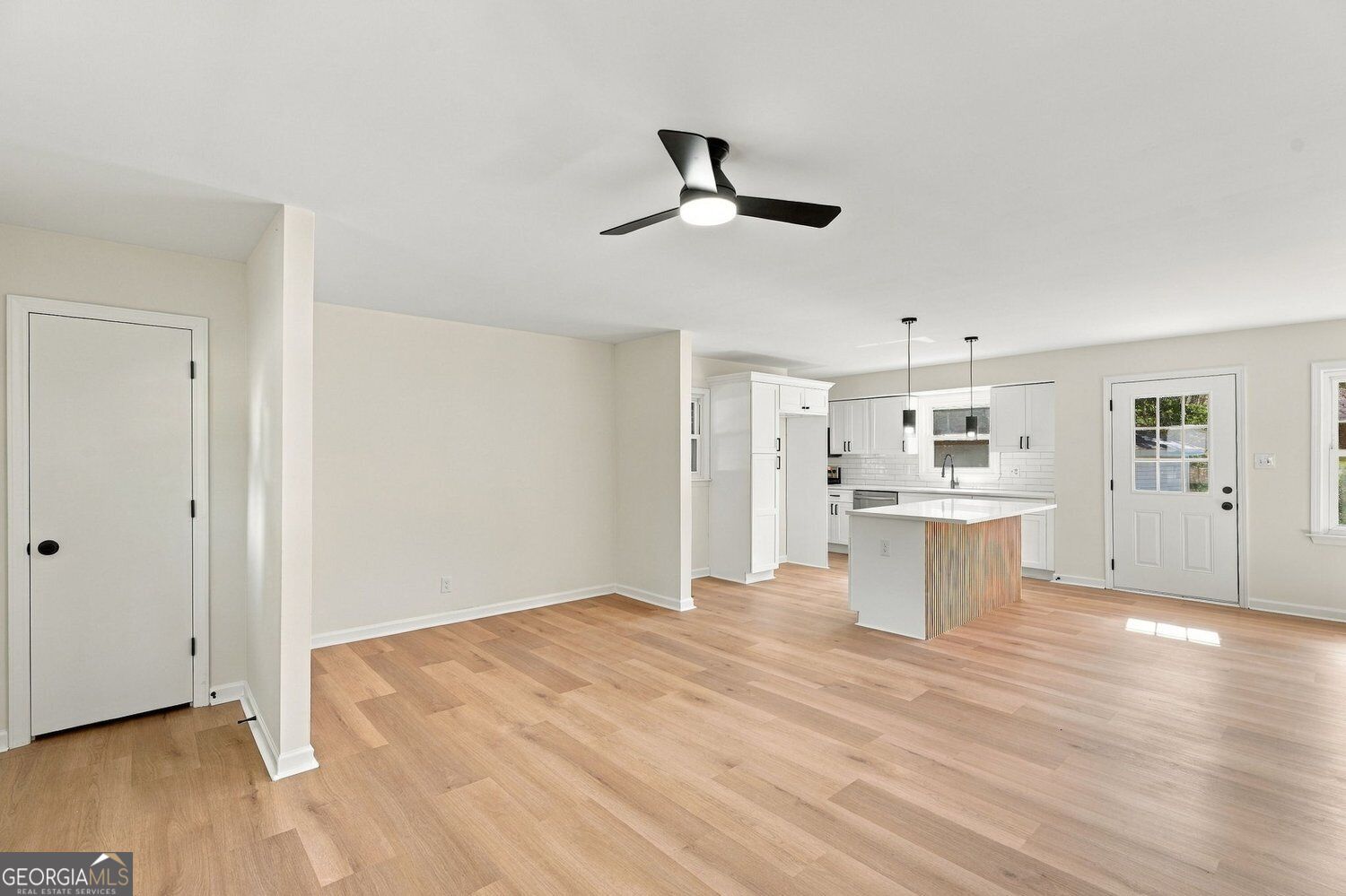 3085 Bobolink Drive Rex GA 30273