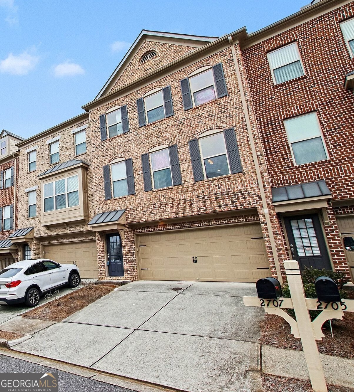 2707 Hallwood Lane Suwanee GA 30024