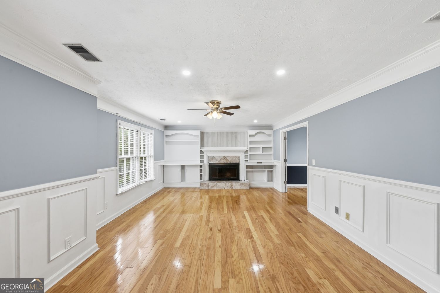 310 Crescentview Court Lawrenceville GA 30044