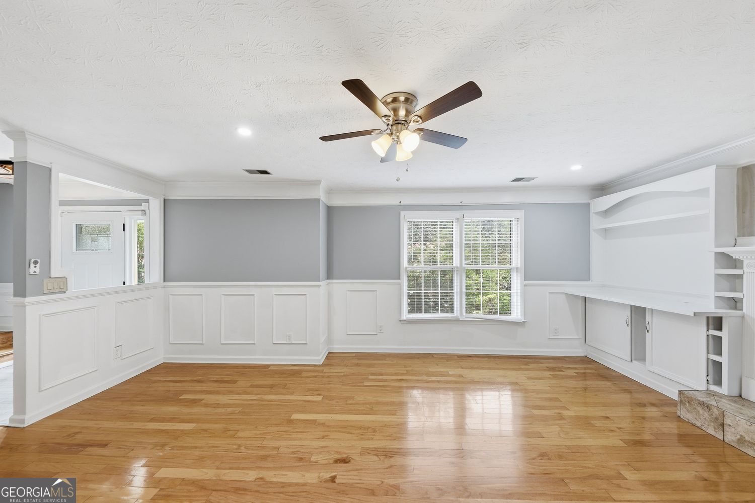 310 Crescentview Court Lawrenceville GA 30044