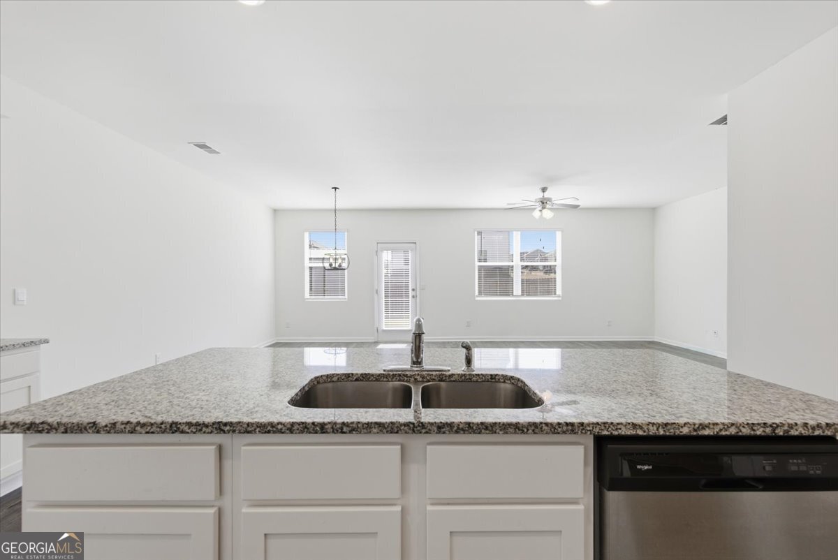 725 Whitman Lane Stockbridge GA 30281