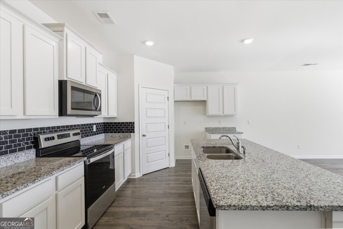 725 Whitman Lane Stockbridge GA 30281