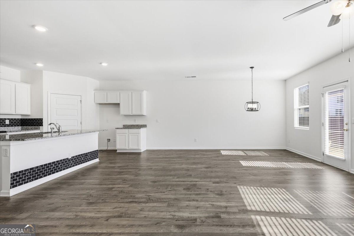 725 Whitman Lane Stockbridge GA 30281