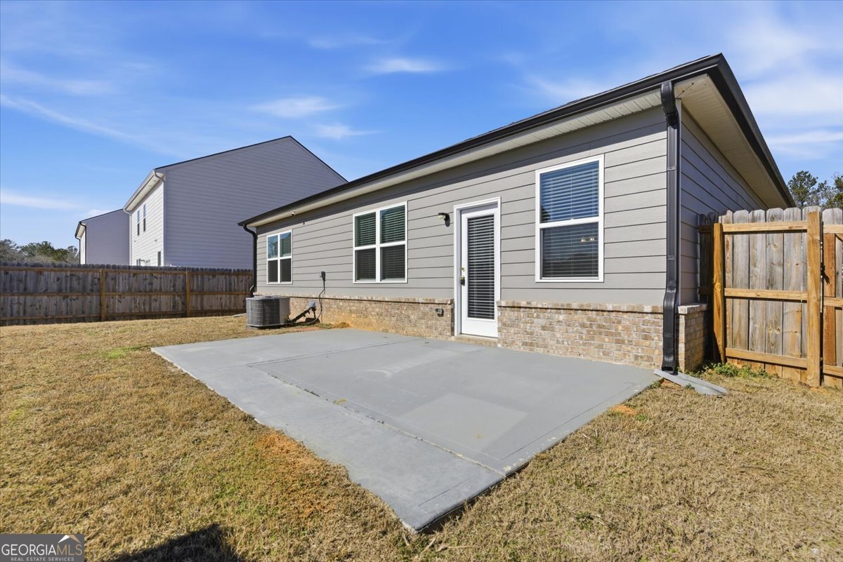 725 Whitman Lane Stockbridge GA 30281
